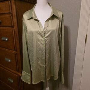 Women's Bell Long Sleeves Button Down Shiny Sage Gree Top Wild Fable XXL